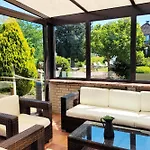 شقة Hochwertige In Ruhiger Lage Mit Eigener Terrasse Und Parkplatz, Nur 7 Gehminuten Zum Entfernt - Hoher Schlafkomfort Dank Boxspringbett